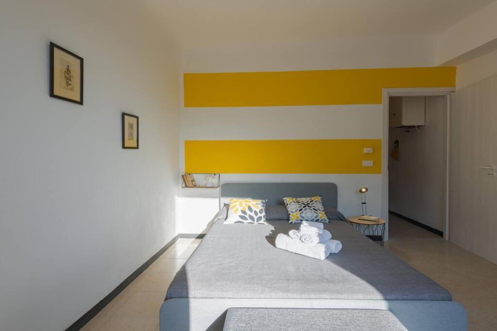 Appartamento Salita S. Anna - Affitti Brevi Italia Genua Exterior foto
