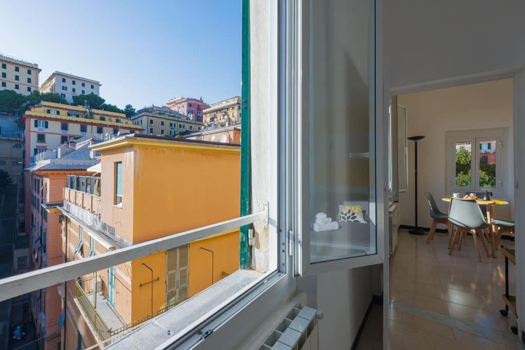 Appartamento Salita S. Anna - Affitti Brevi Italia Genua Exterior foto